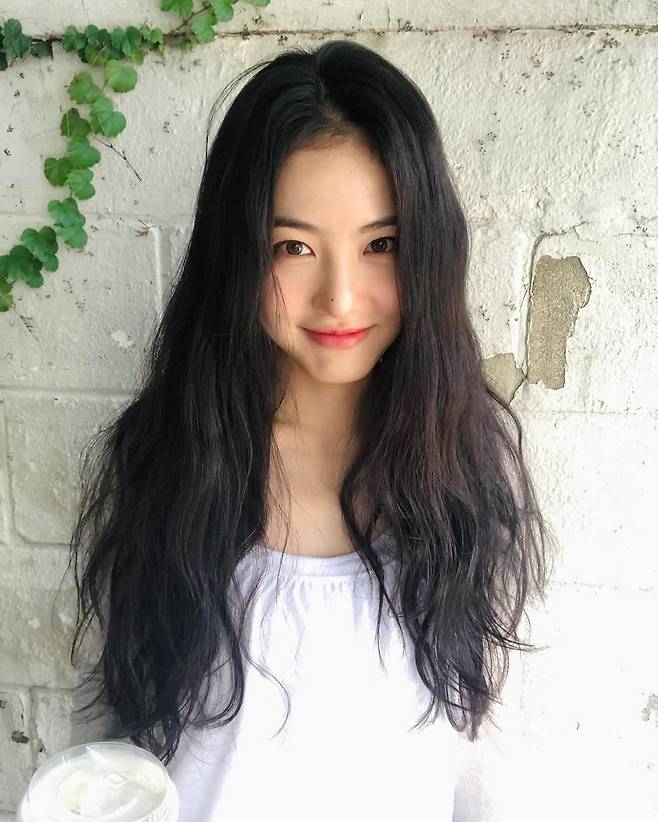 (사진=신예은 소셜미디어)