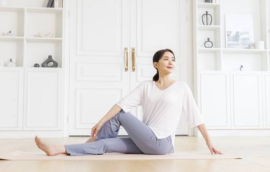 상체 돌리기|출처: 클립아트코리아