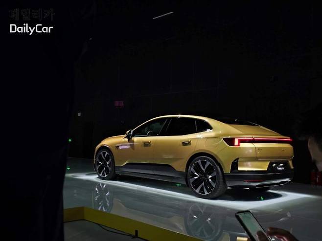 폴스타, 폴스타 4 (2024 오토차이나)