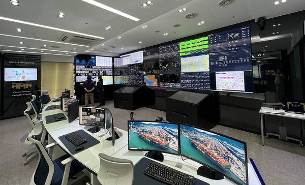 선박종합상황실 전경. 조민희 기자