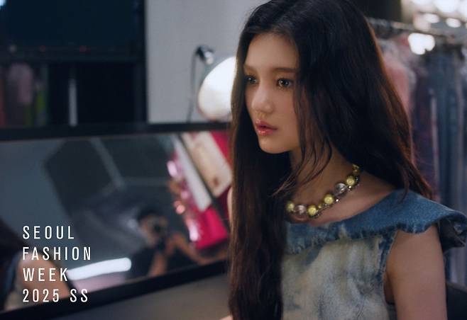 뉴진스 패션 필름 스틸컷