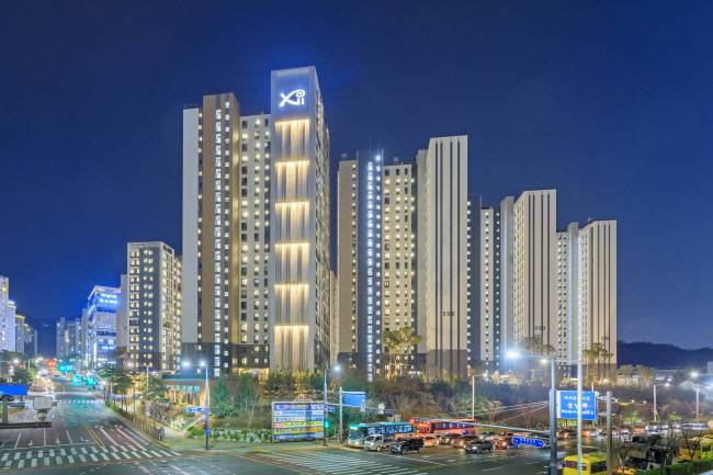 2023년 입주한 공공분양 아파트 ‘위례자이 더 시티’ 전경. LH제공