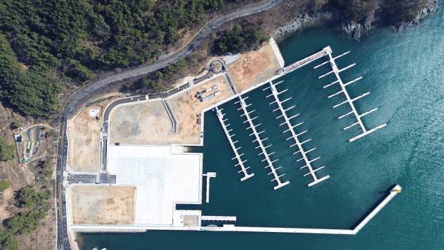 경남 최대 규모인 창원시 진해구에 위치한 명동 마리나 전경. 사진 제공=창원시