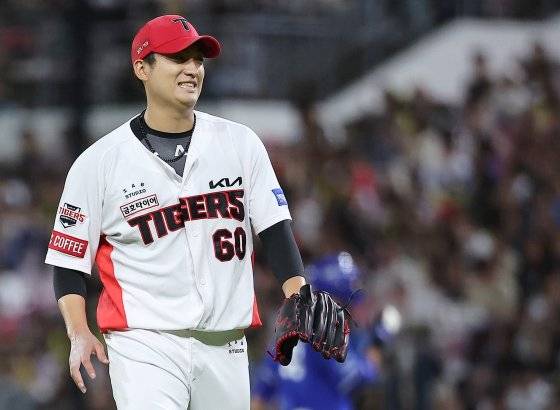 24일 광주 삼성전에서 7이닝 무실점 승리를 따낸 KIA 김도현. 뉴스1