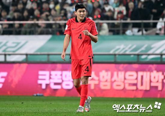 김민재의 파트너 자리를 두고 치열한 경쟁이 벌어질 것으로 예상된다. 중동 원정에 큰 영향을 받지 않는 '중동파' 조유민(샤르자FC)과 정승현(알와슬)으로 유력 후보가 좁혀지고 있는 가운데 이번 시즌 K리그에서 주목할 만한 활약을 선보이고 있는 왼발잡이 센터백 김주성에게도 눈길이 간다. 사진 엑스포츠뉴스 DB
