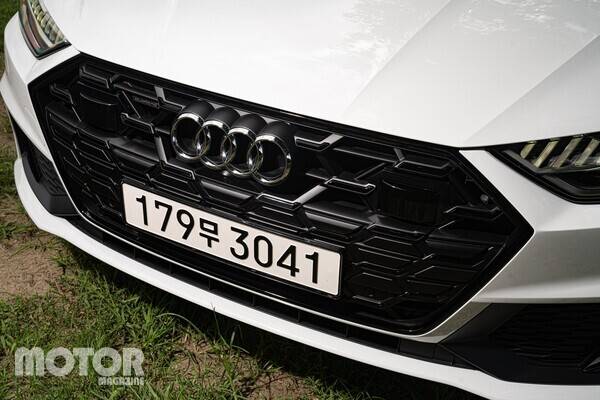 아우디 A7 55 TFSI e 콰트로 사진 모터매거진 최재혁 기자