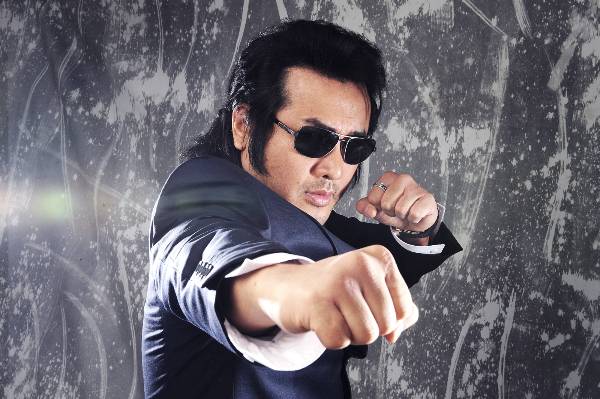 배우 김보성이 58세의 나이에도 시각장애인을 돕기 위해 자선 복싱 경기에 나섰지만 아쉽게 패했다. /사진=머니투데이