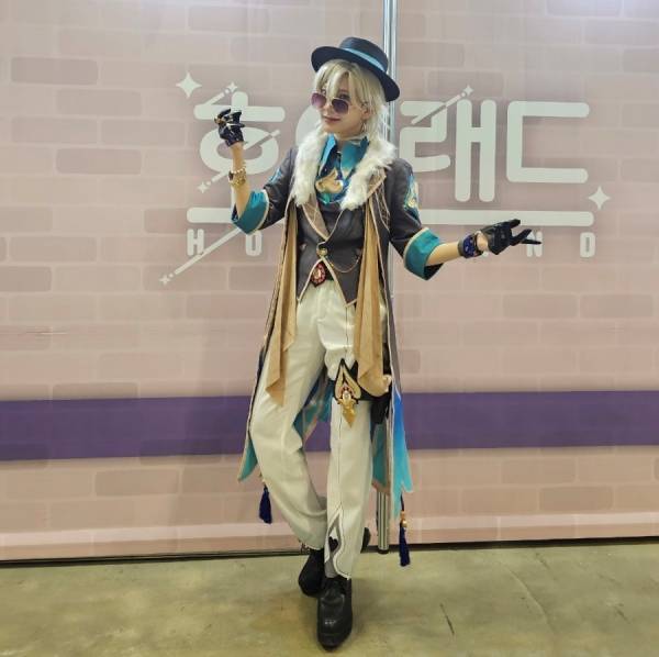 - 현실에서도 잘생긴 어벤츄린