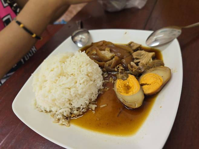 20241026_125821.jpg 퇴사여행 10∼14일차(태국 방콕 로컬음식?)