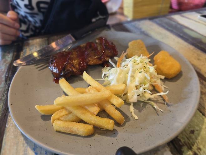 20241027_172311.jpg 퇴사여행 10∼14일차(태국 방콕 로컬음식?)