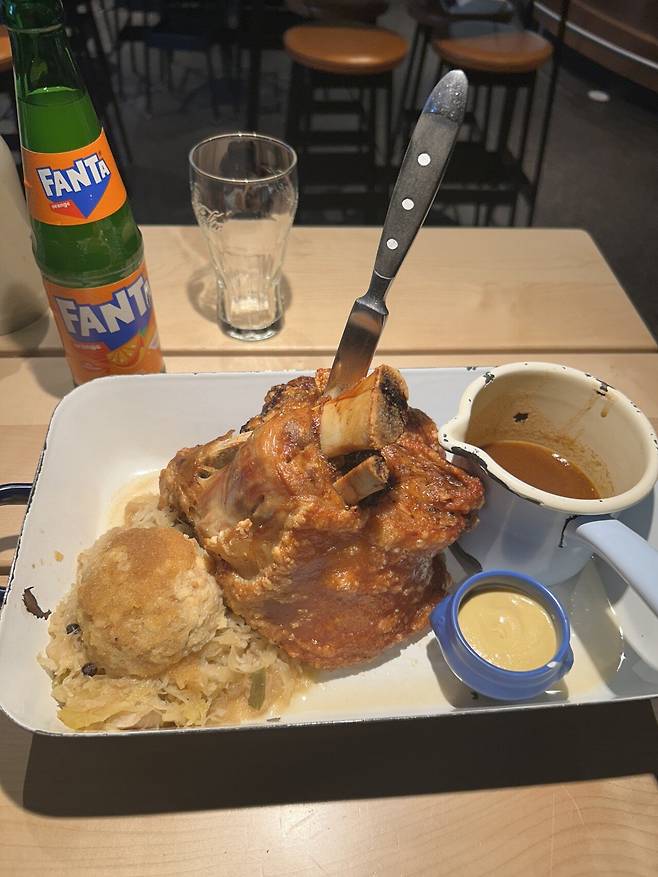 IMG_4697.jpeg 실시간 독일 시골(출장16~19일차)