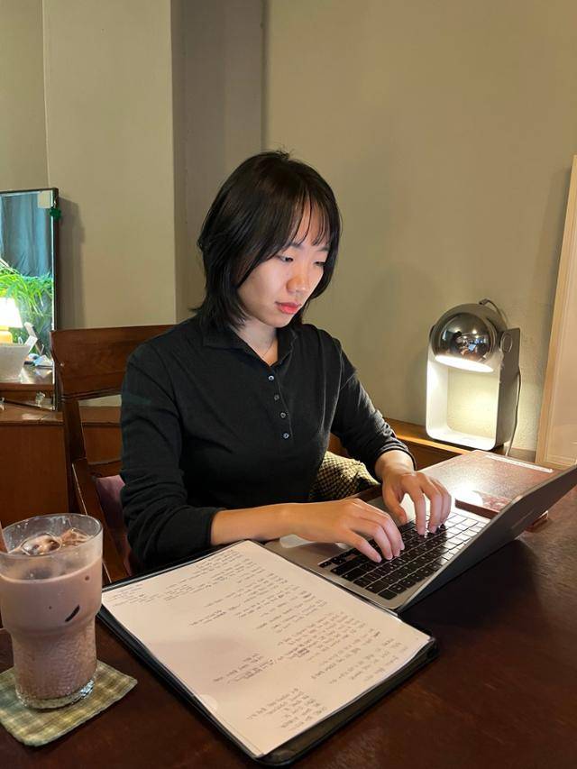 서이레 작가. 마음산책 제공