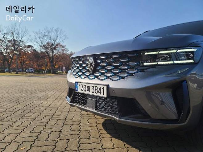 르노, 그랑 콜레오스 (가솔린) (LED 헤드램프, 라디에이터 그릴)