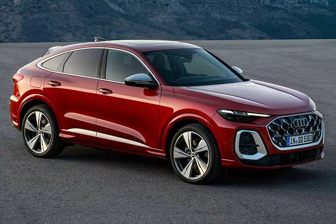 2025 아우디 SQ5 스포츠백