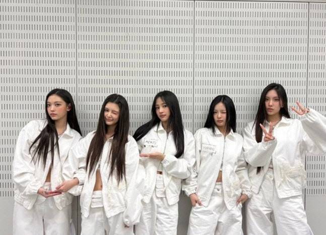 뉴진스(사진=TV아사히 SNS)