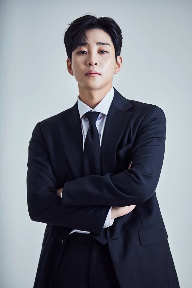 가수 딘딘 /사진제공=슈퍼벨컴퍼니