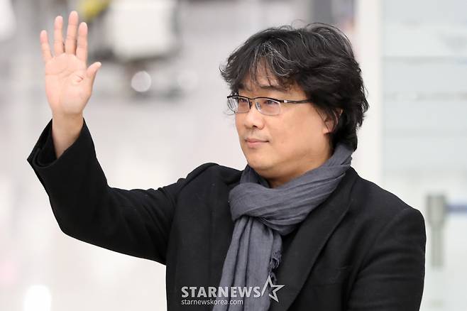 봉준호 감독