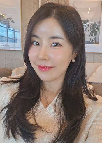 사진=10기 영숙 소셜미디어