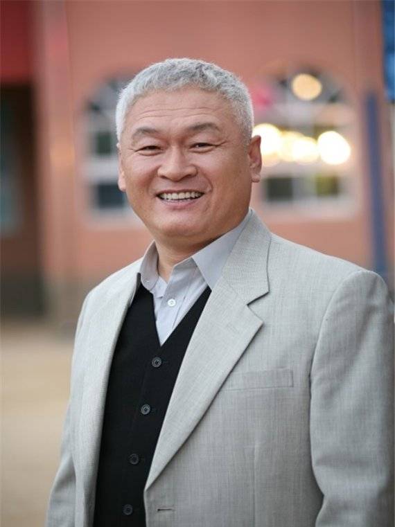 최근 영화의전당 신임 대표이사로 최종 추천 받은 고인범 배우. 뉴시스 제공