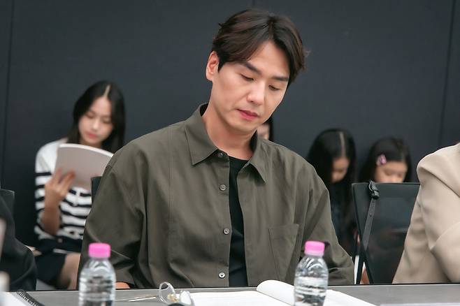 STUDIO X+U ‘선의의 경쟁’