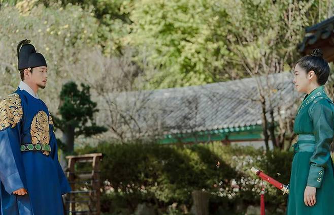 드라마 ‘원경’의 한 장면. 티빙 제공