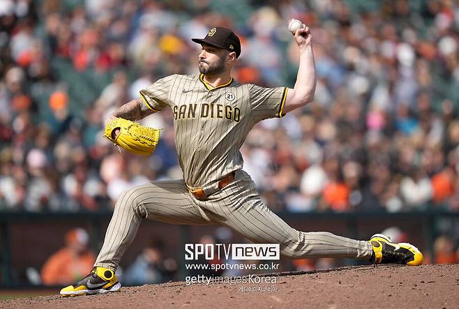 ▲ 태너 스캇은 지난 해 마이애미 말린스와 샌디에이고 파드리스에서 뛰면서 72경기에 등판, 72이닝을 투구해 9승 6패 22세이브 평균자책점 1.75를 남겼다.