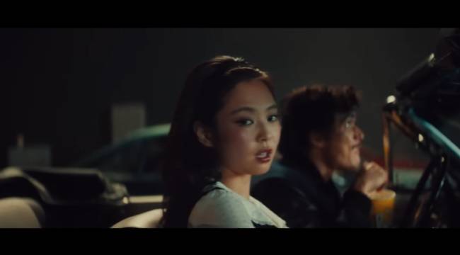 사진=제니 ‘Love Hangover’ 뮤직비디오 캡처