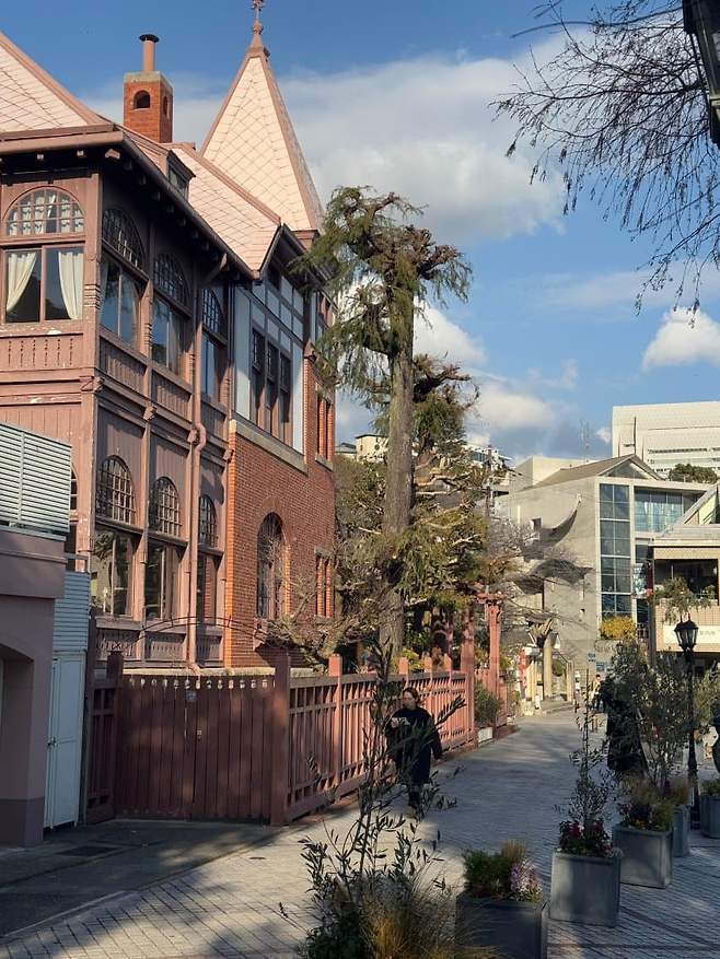 7bef8802b1876ef523e686ed4f9c7064bae0344f51193b5bb55e8d941323227daab36adb8140f004d1905fe45896e65d2e9aba66ae