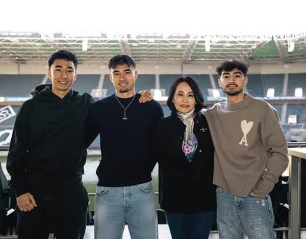 옌스 카스트로프 가족과 함께. 출처=카스트로프 SNS