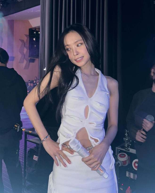 사진=손나은 소셜미디어