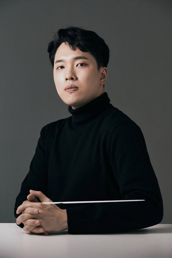 데이비드 이 예술감독 겸 상임지휘자(강남문화재단 제공)