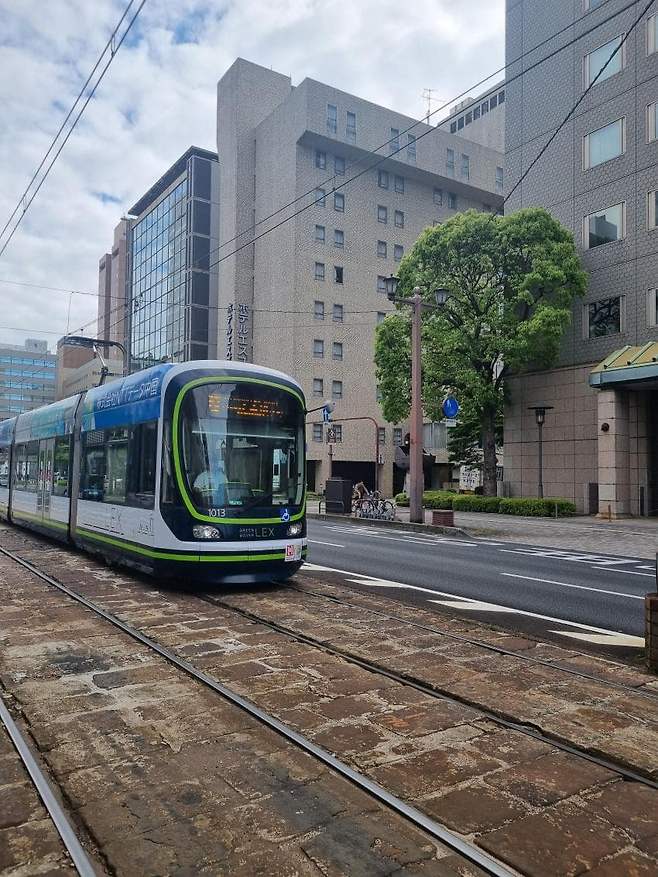 7de89e2cf5d518986abce89543857168ea2749