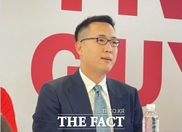 김동선 부사장이 이끄는 한화호텔앤드리조트가 아워홈 지분 58.62%를 사들이는 주식매매계약(SPA)을 체결했다. /더팩트 DB