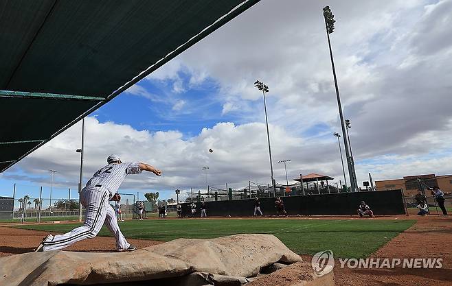 불펜 투구하는 LG 김대현 신현우 기자 nowwego@yna.co.kr