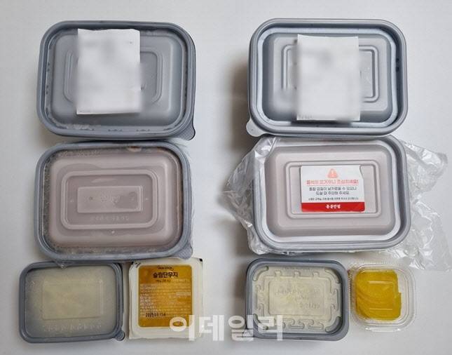 왼쪽부터 B지점, A지점. A지점에서는 경고 스티커가 붙어있고 단무지를 플라스틱으로 별도 포장해 제공했다. (사진=한전진 기자)