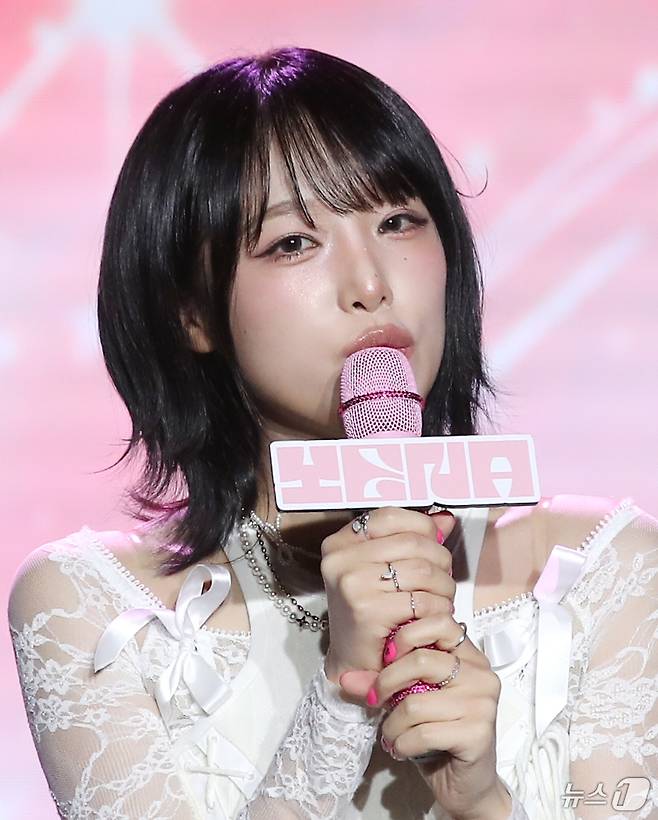 가수 최예나ⓒ News1 권현진 기자