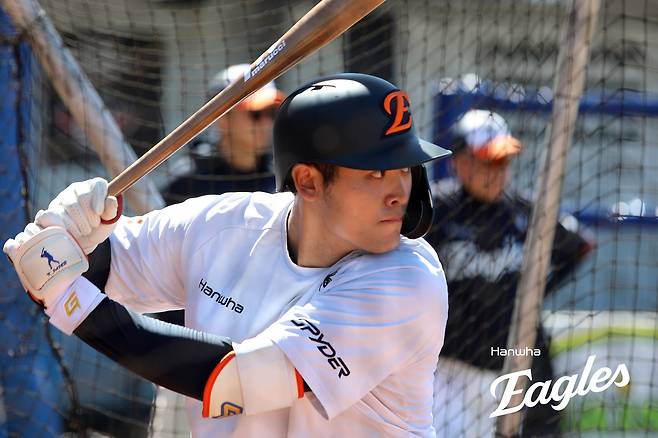 한지윤은 15일 호주 멜버른의 멜버른 볼파크에서 호주 야구 대표팀과 두 번째 연습경기에서 5-5 동점이던 9회초 교체 출전해 1타점 적시 2루타로 결승타의 주인공이 됐다. 한화 이글스