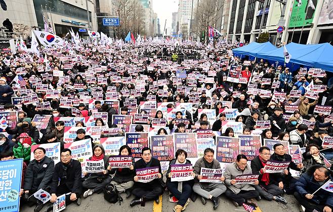 15일 광주 동구 금남로에서 세이브코리아 주최로 열린 탄핵반대 집회./김영근 기자
