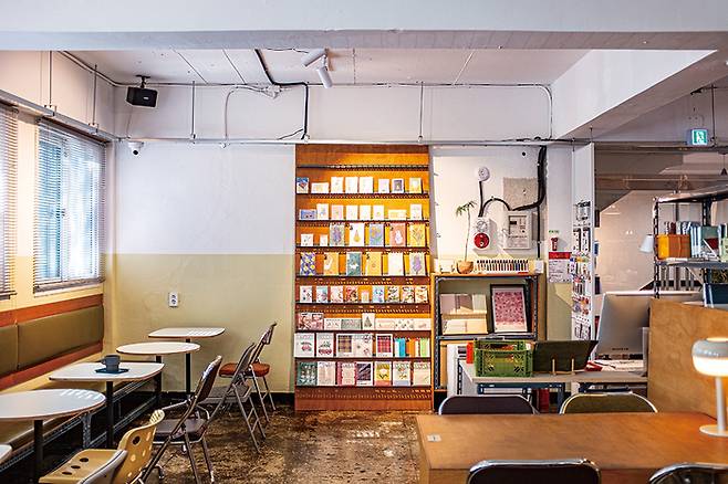 편안한 분위기의 웨이스테이션