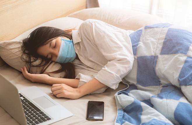 사우나를 한다고 감기로 인한 근육통이 빨리 낫진 않는다. 약을 먹고 영양소를 보충한 다음 충분히 휴식하는 게 최선이다./사진=게티이미지뱅크