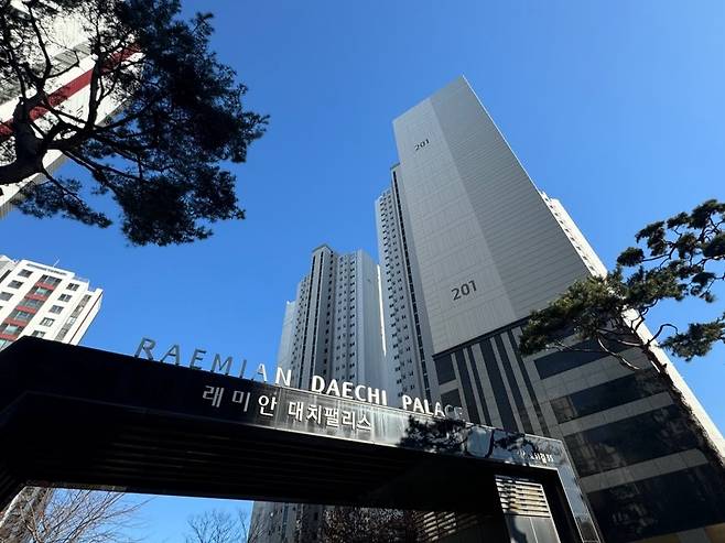서울 강남구 대치동 ‘래미안대치팰리스’ 단지 모습 김희량 기자