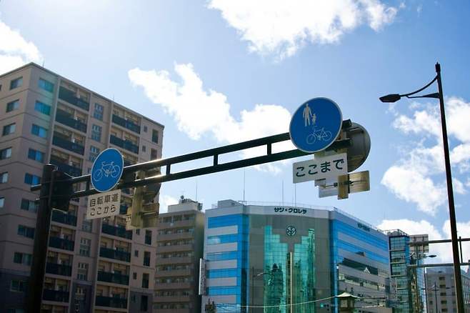 0e9cf572b6851d8523ebf3e14f9c706d72660af548ed318d33777a155366b510d43ef001bed8675f5906915c1723cc43c711452d8f