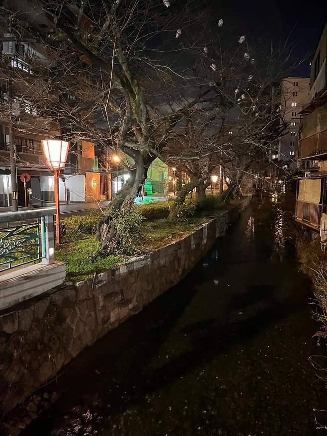 7ce98770c4f160f7239e8797469c706c2ad520f9eafb6b6f6f0bab38d9a8ba227eda6524cf3d1ff7c21b11ffb8fae86d11a6d89682