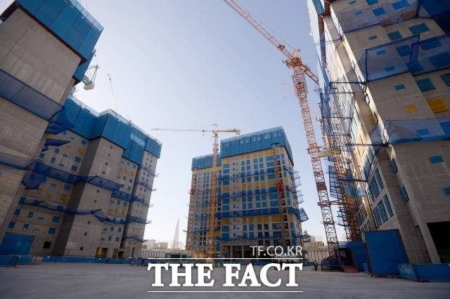 국토교통부 건설산업지식정보시스템에 따르면 올해 들어 지난달 28일까지 폐업을 신고한 종합건설업체는 총 109곳이다. 하루 1.8개꼴로 종합건설사가 문을 닫은 셈이다. /더팩트 DB