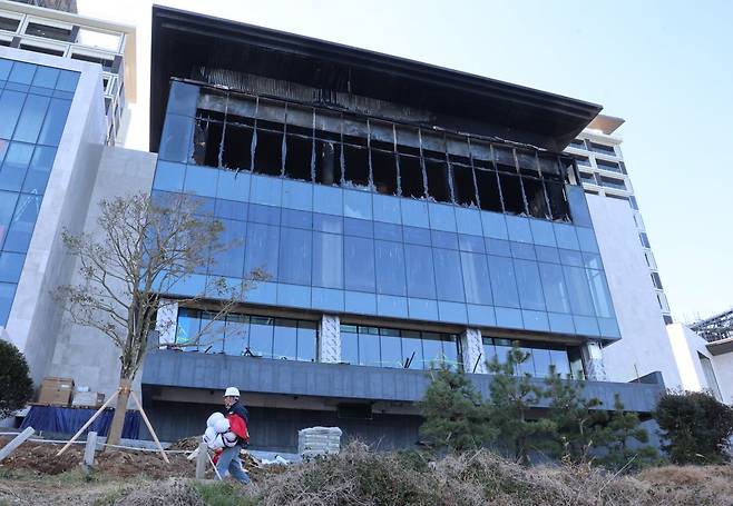 부산 기장군 반얀트리 복합리조트 신축 공사장 화재 현장. 사진=연합뉴스