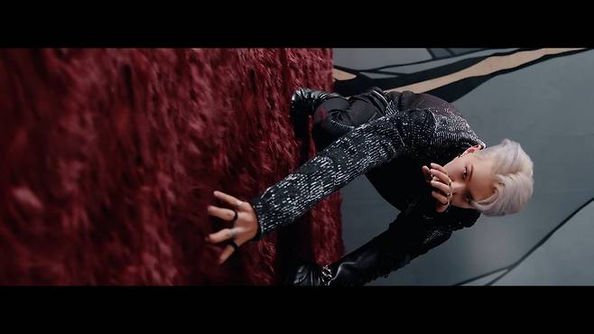 호시 'Spider' MV 스틸컷