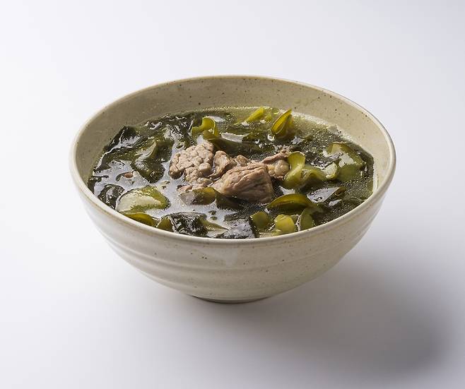 미역국으로 하루 세끼를 먹으면 요오드를 과도하게 섭취할 우려가 있다./사진=클립아트코리아