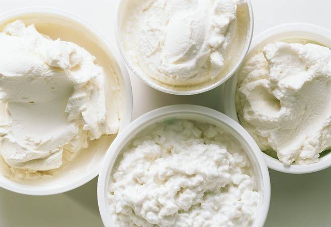 코티지 치즈는 포만감을 유지하고 신진대사를 활성화하는 카세인 단백질이 풍부하다./사진=클립아트코리아