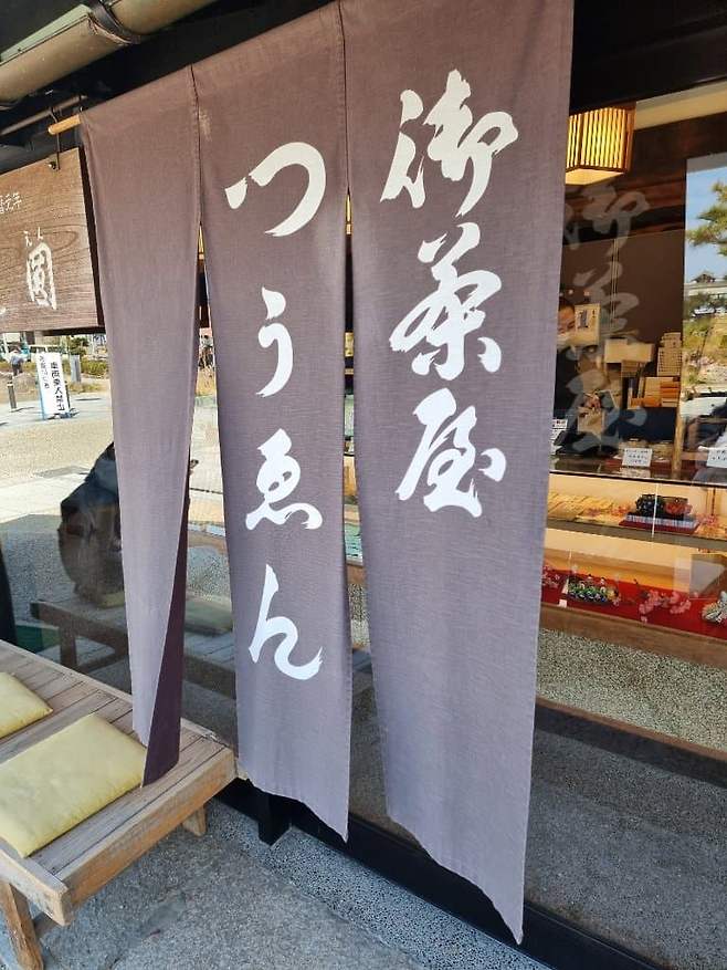 3fb8c32fffd711ab6fb8d38a4780766db022d809ebb62b280ab182d52c0e835b03edbb1786179643e1686008db