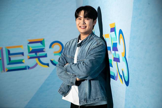 ‘미스터트롯3′ 선 손빈아는 “정통 트로트는 시대상을 비추는 것 같아 배울수록 빠져든다”고 말했다./장련성 기자